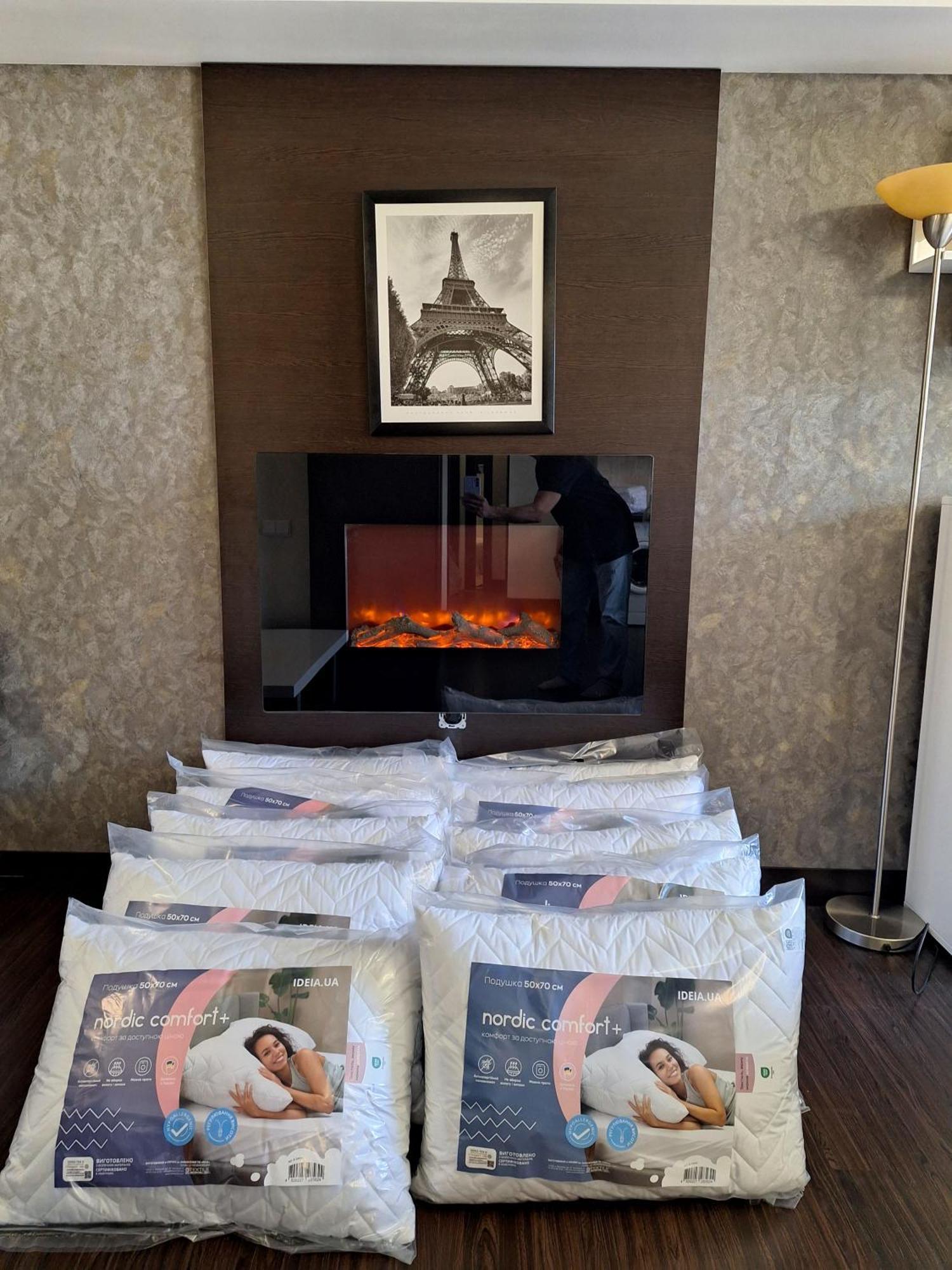 Найбільше Ліжко У Полтаві Мережа Alex Apartments Цілодобово Безконтактне Заселення Полтава Екстер'єр фото